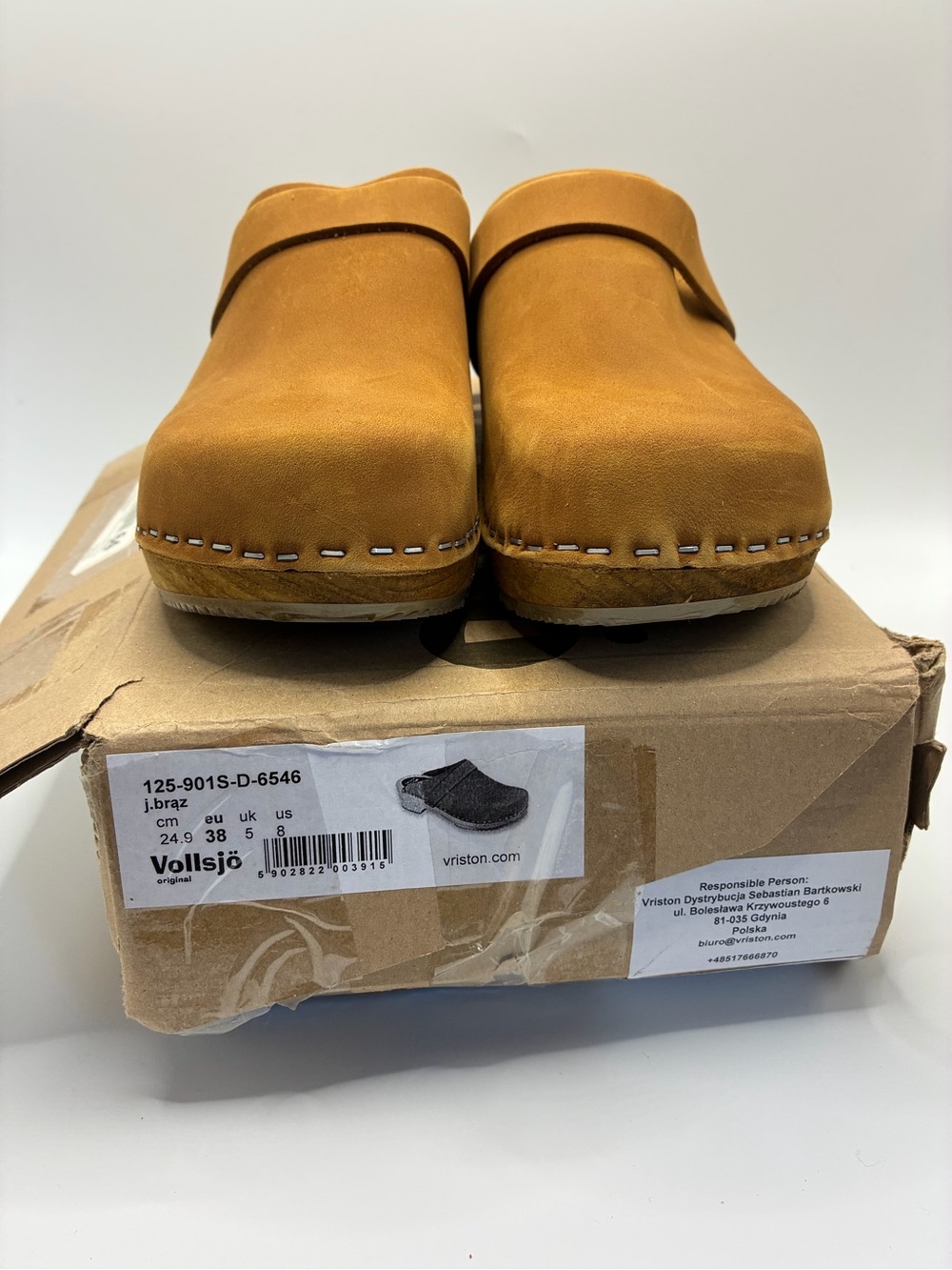 Vollsjo Swedish Leather Unisex Tan Suede Clog size 38 US 8